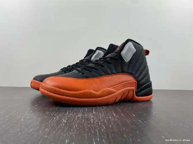 Jordan Brilliant Orange Air 12 WMNS FD9101-081 0501